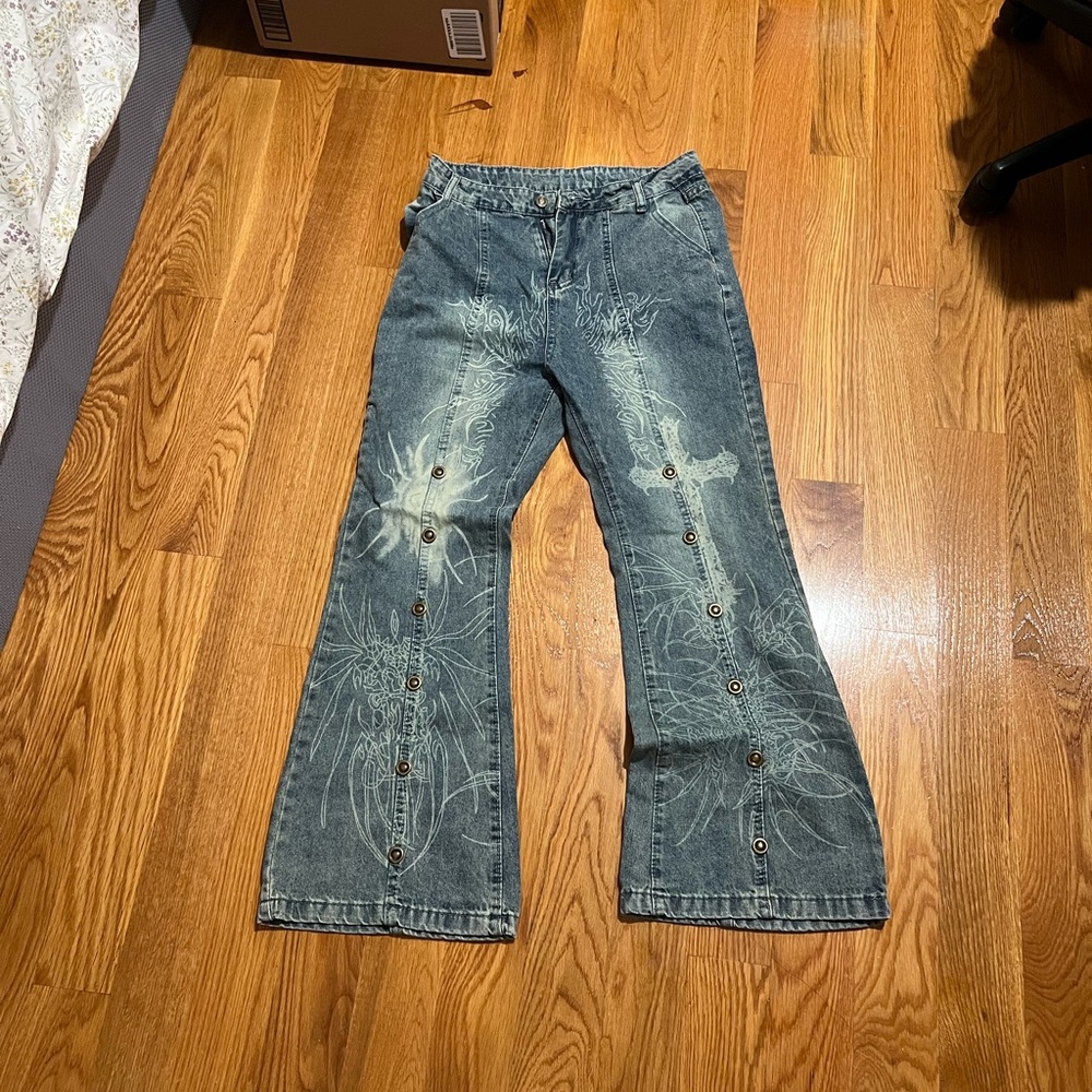 Button Detail Blue Jeans